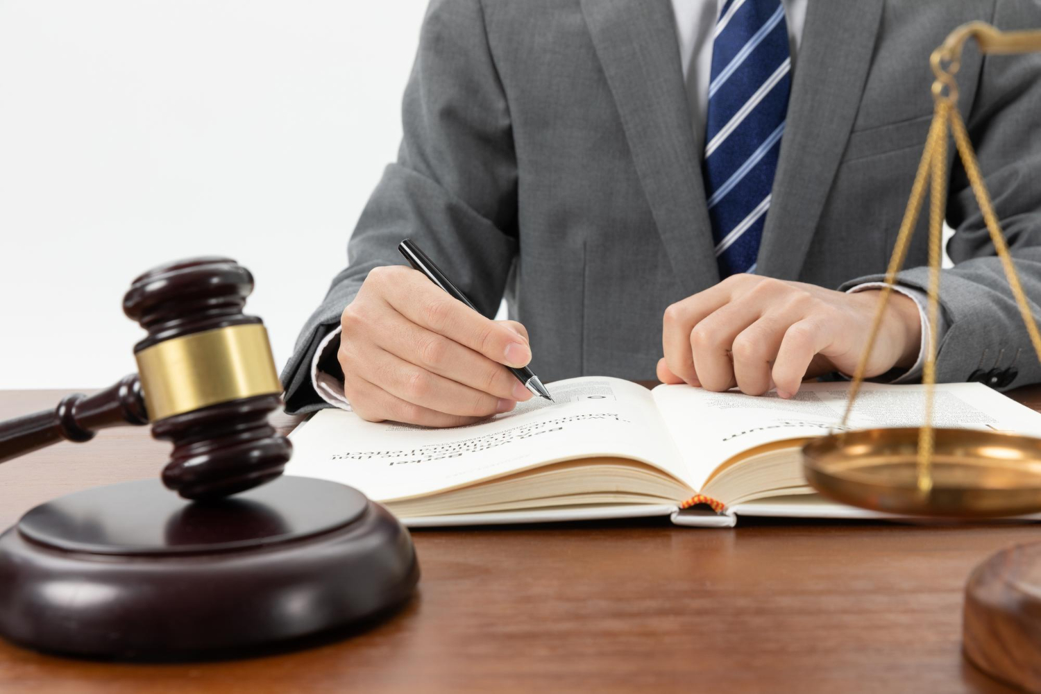 Boletines de Consultoría Legal. - BDO
